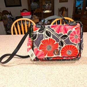 NWT Vera Bradley Turnlock Crossbody in Cherry Blossoms